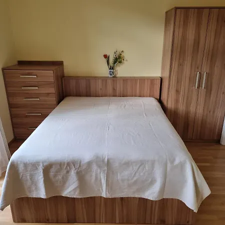 Orsten Apartment